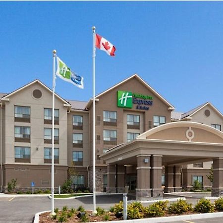 Holiday Inn Express & Suites New Liskeard Dış mekan fotoğraf