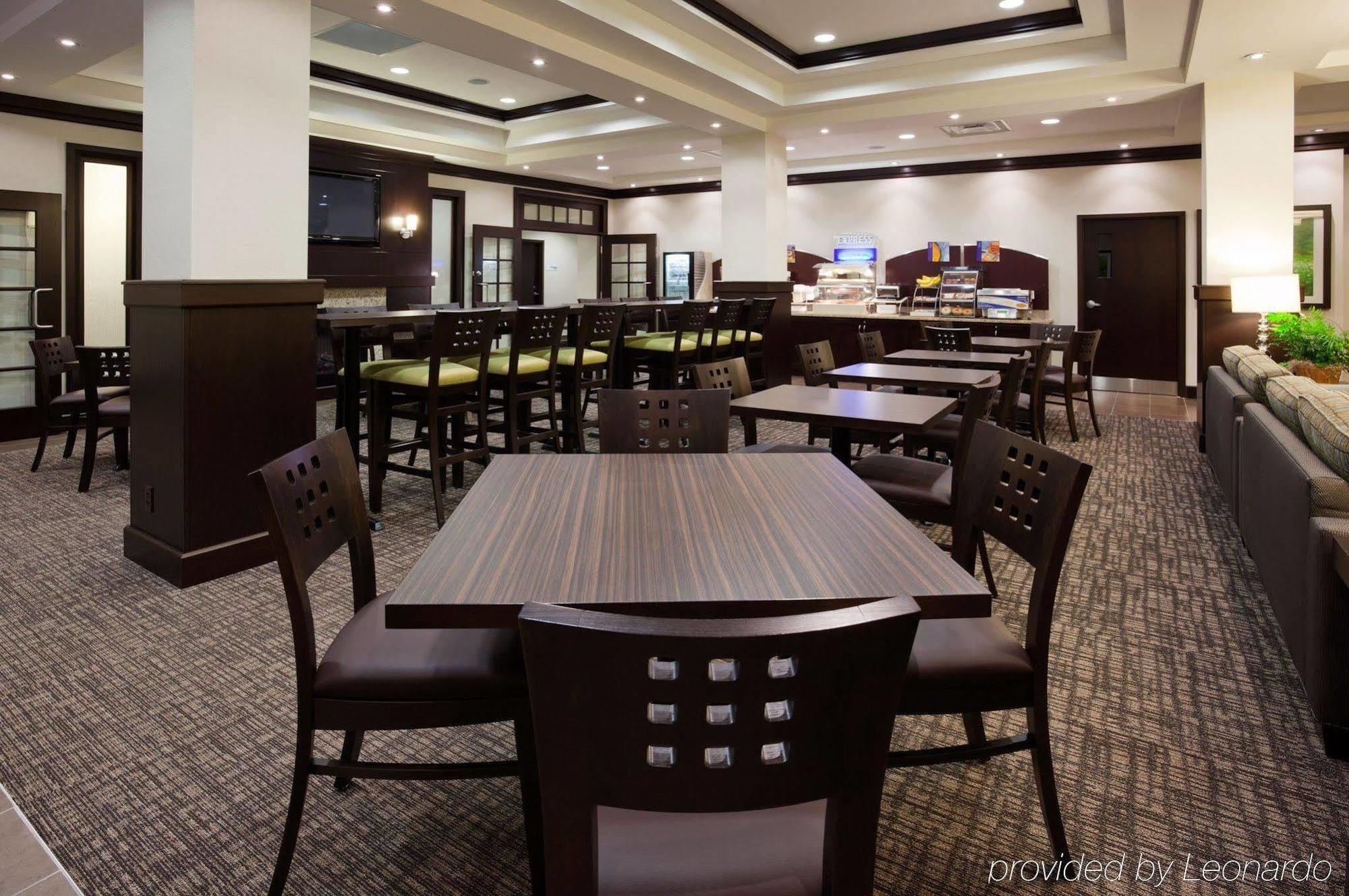 Holiday Inn Express & Suites New Liskeard Dış mekan fotoğraf